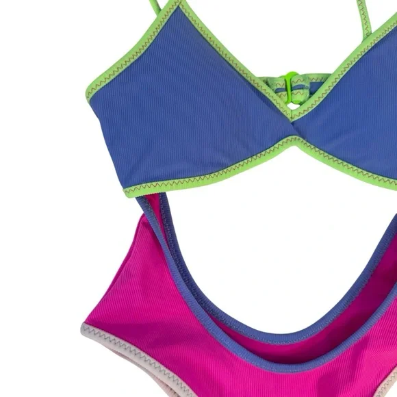 One One NWT Size Medium Colorblock One Piece Bathing Suit Beach Vacation - Picture 5 of 8